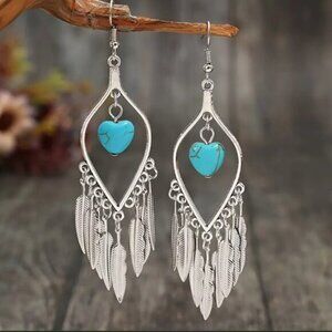 🌺 🌺 🌺 Boho Chic Vintage Silver -Turquoise  Colors Dangle Earrings